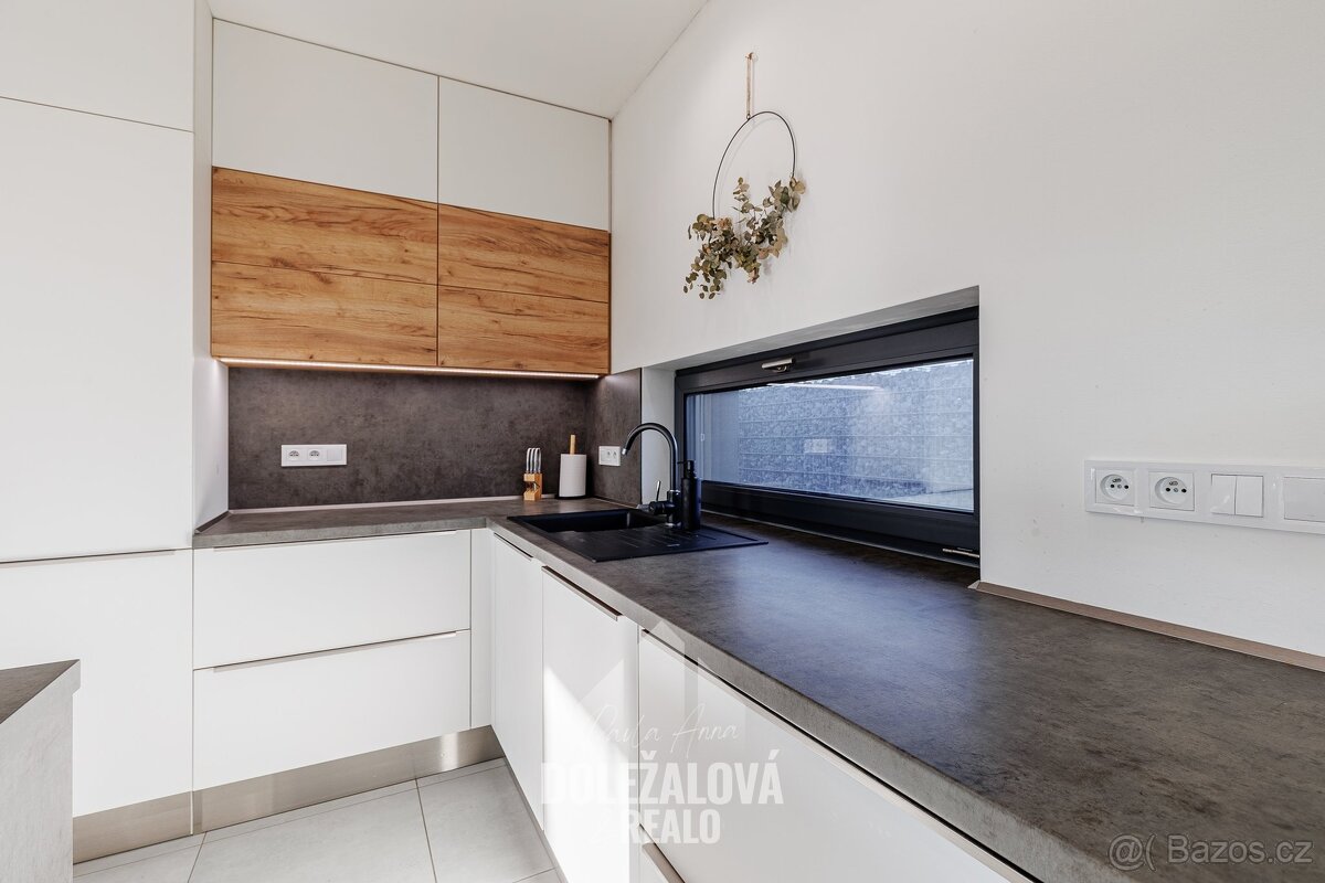 Prodej rodinného domu 193 m², Luka nad Jihlavou, ev.č. 00827 - 2