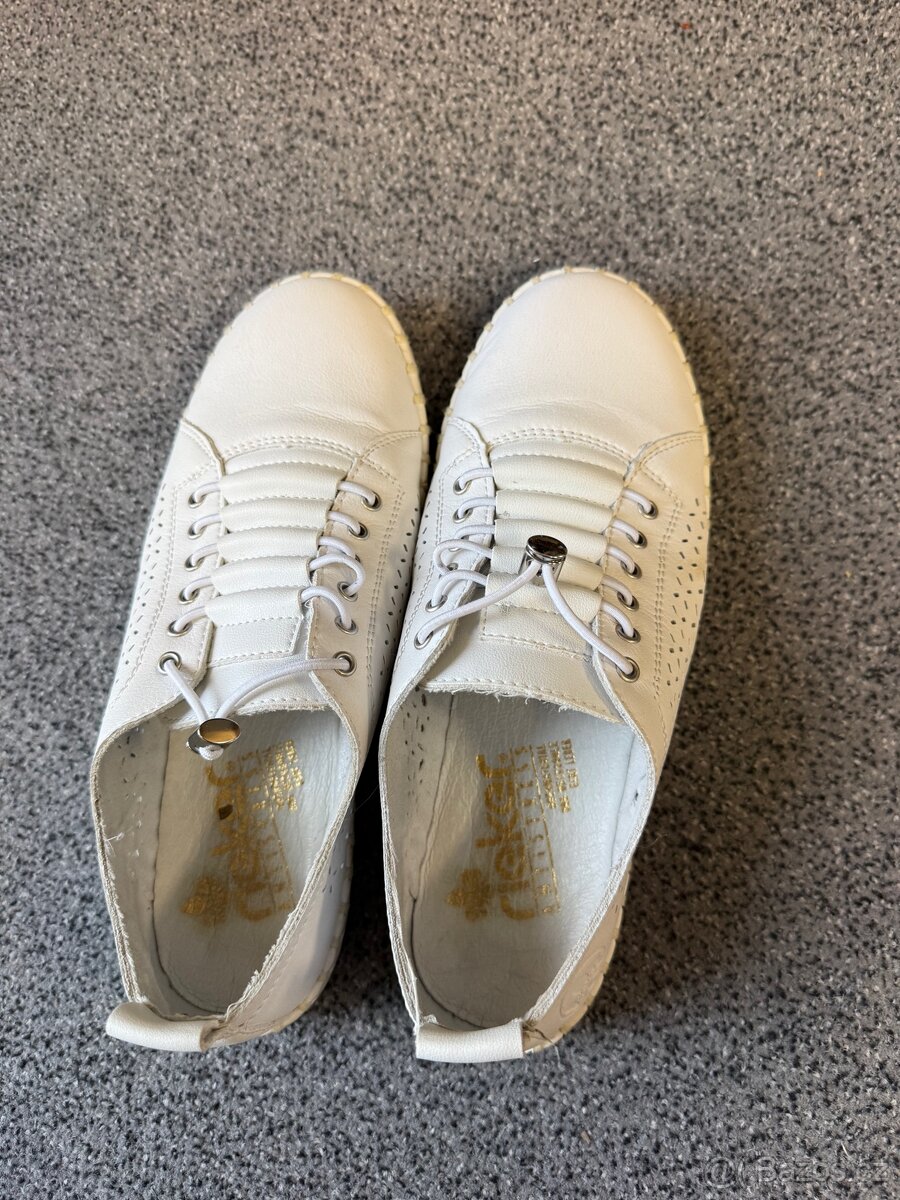 Dámské kožené boty Rieker vel.37 - 2