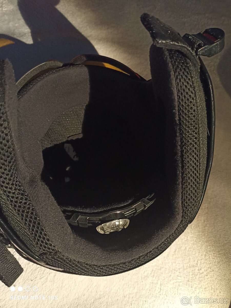 Lyžařská helma - 2