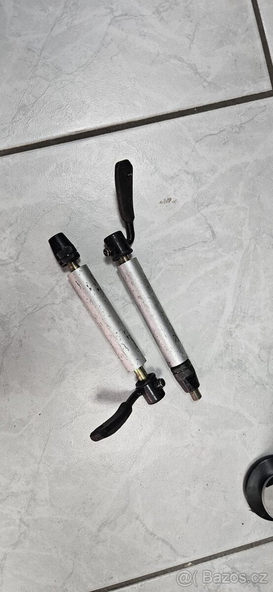 Nosič kol Thule 565 ThruRide 2x - 2