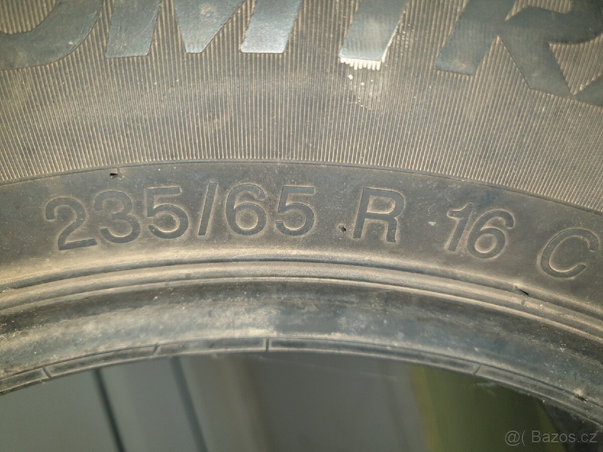 235/65 R16 C - 2