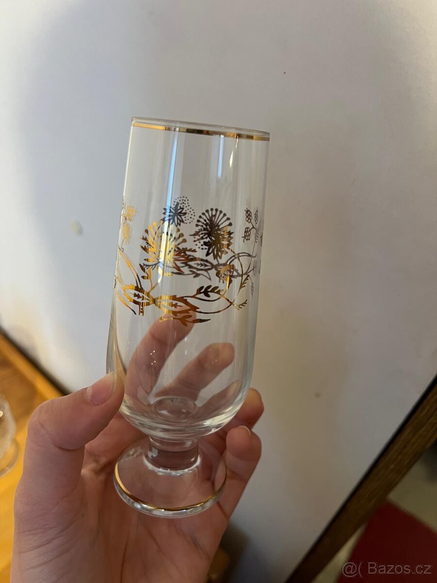 Skleničky 3 - 2
