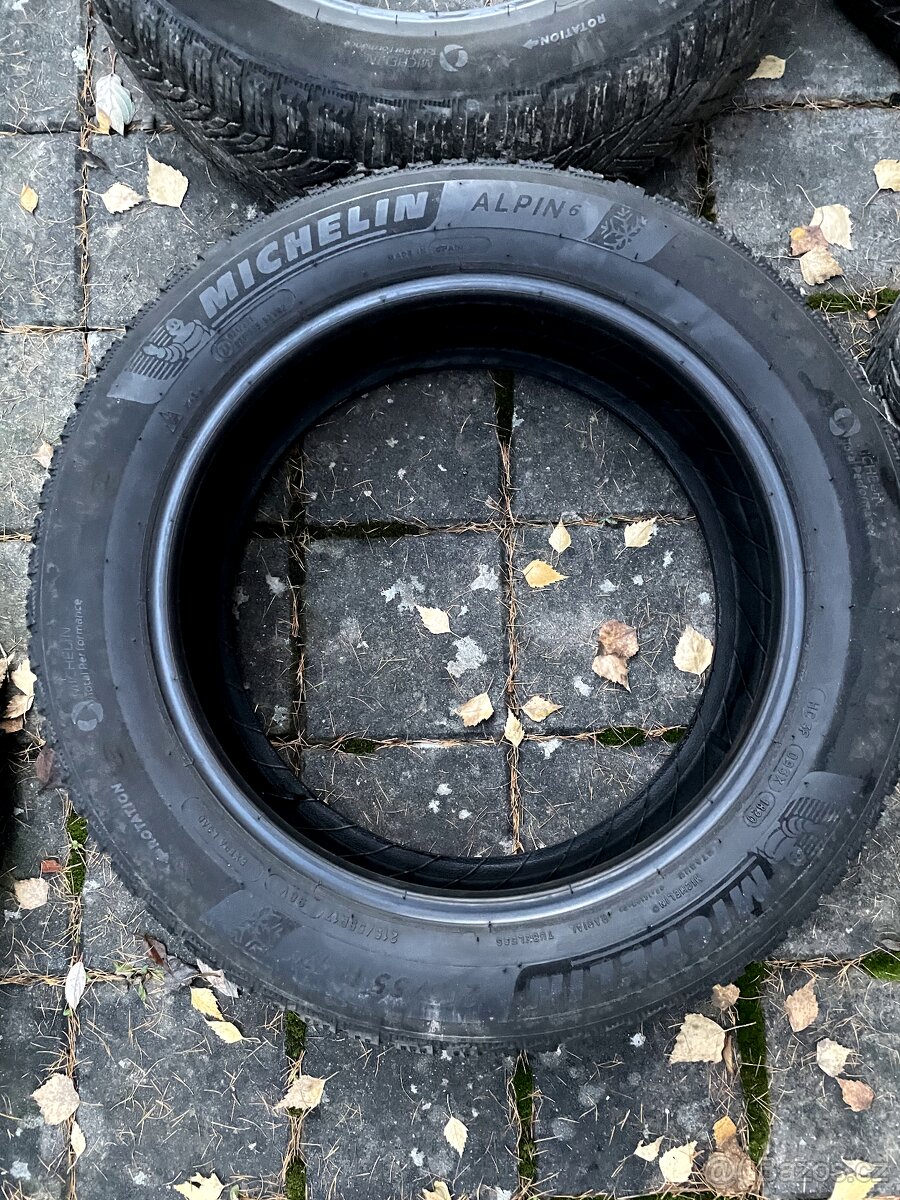 Michelin Alpin 6 215/55/17 - 2