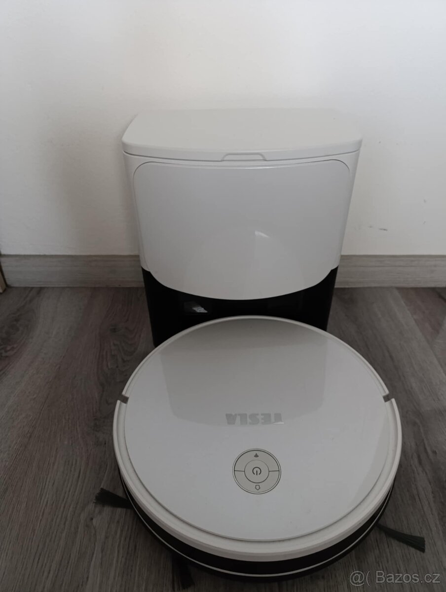 Prodám robotický vysavač Tesla RoboStar iQ400 Plus - 2