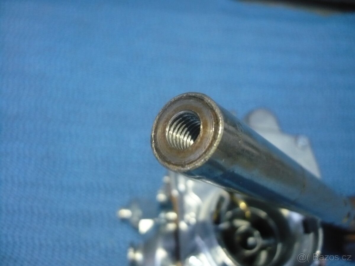 Řdička,Nissan,Datsun - 2