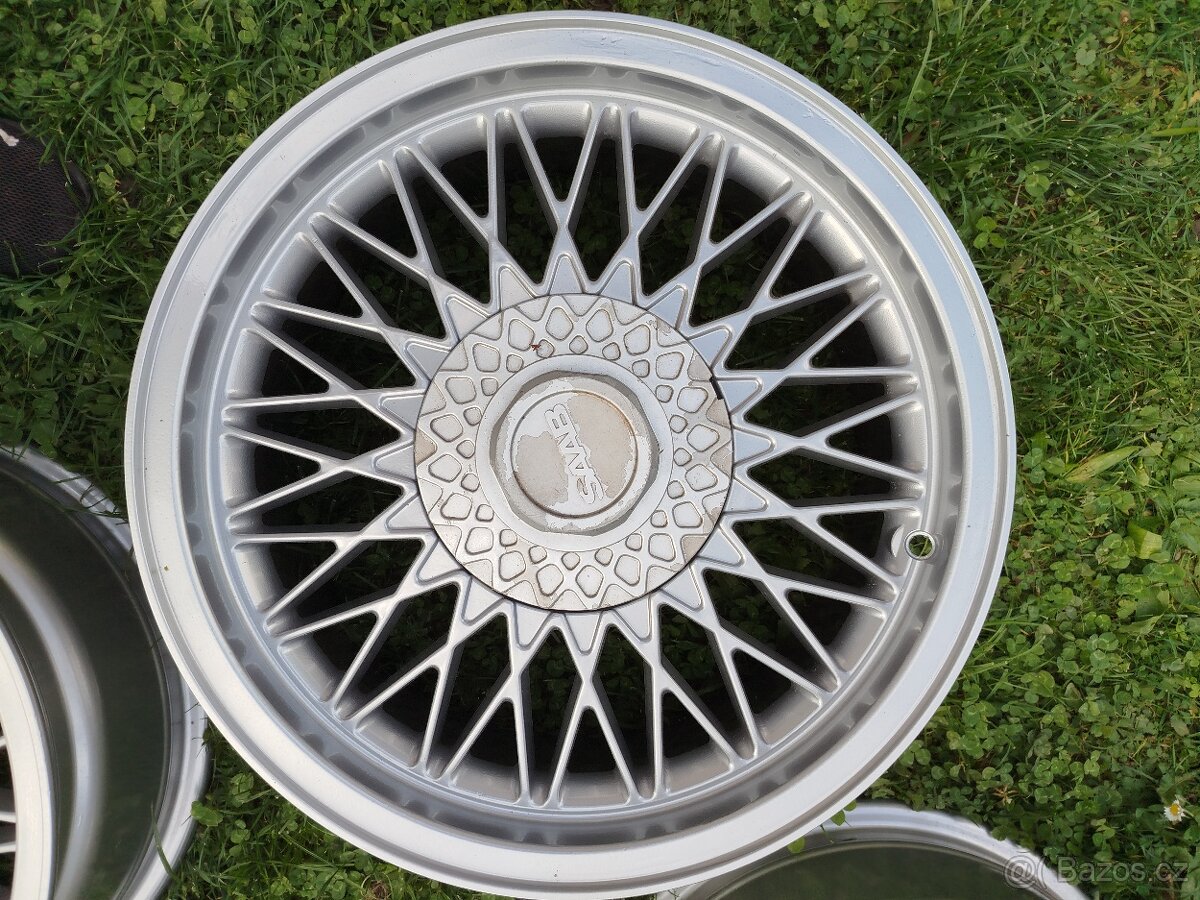 SAAB 16" kola Cross spoke - 2