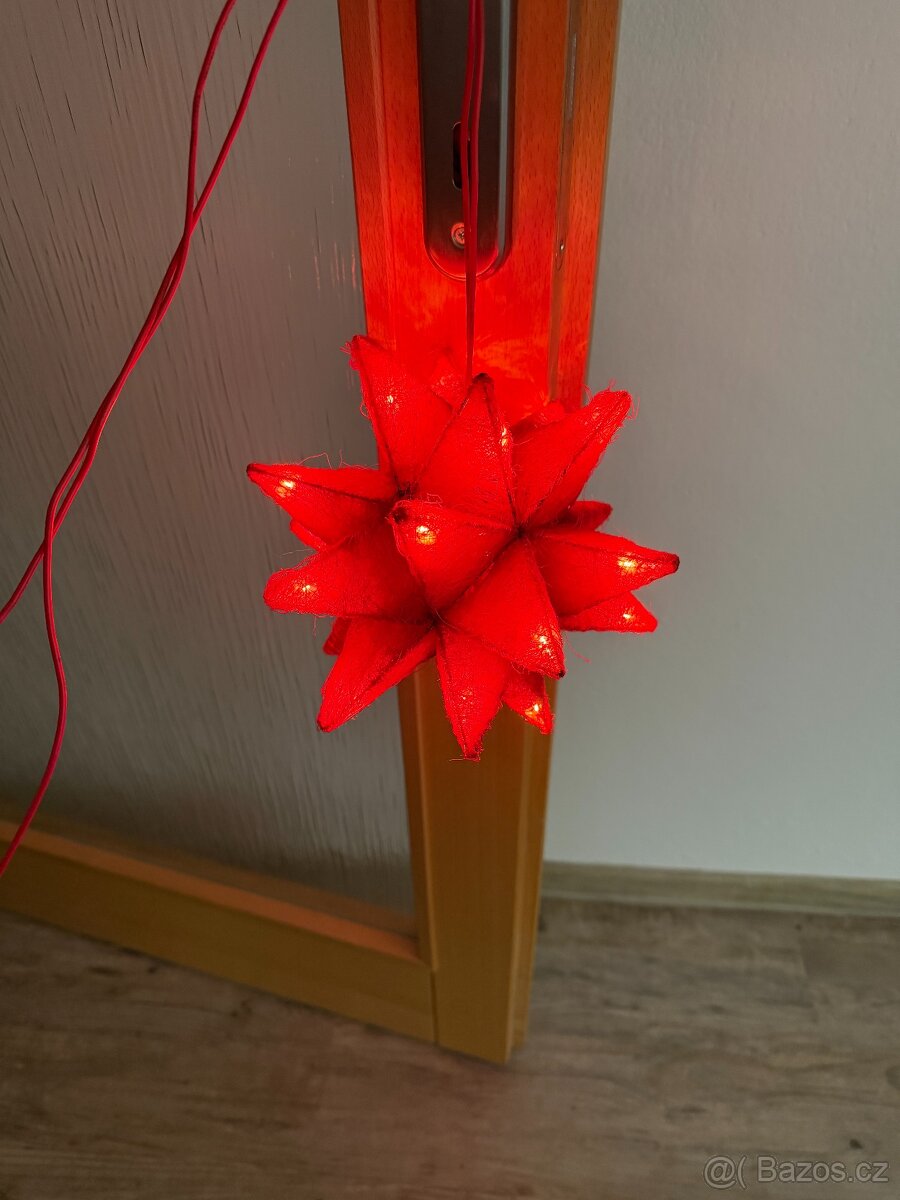 svítící vánoční hvězda - 2