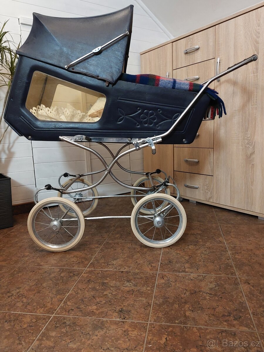 Retro kočárek Liberta - 2