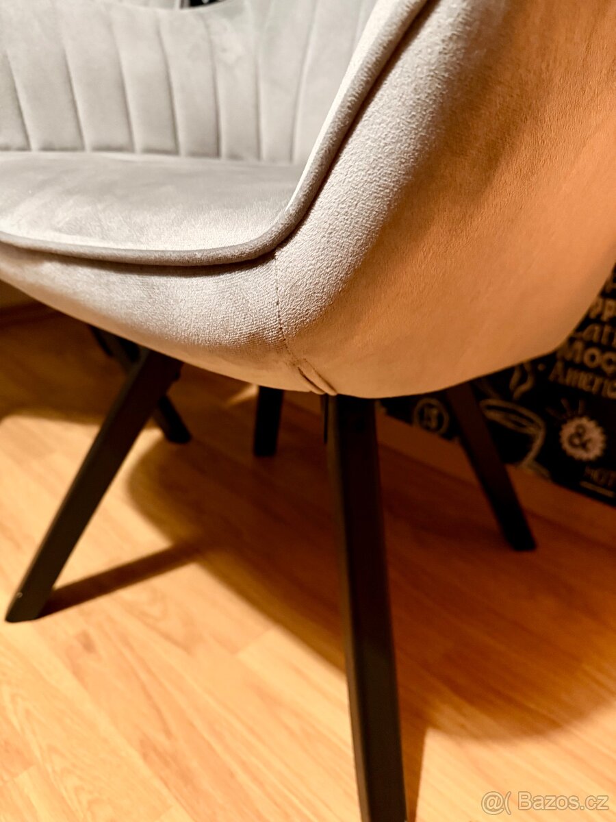 Křeslo - 2