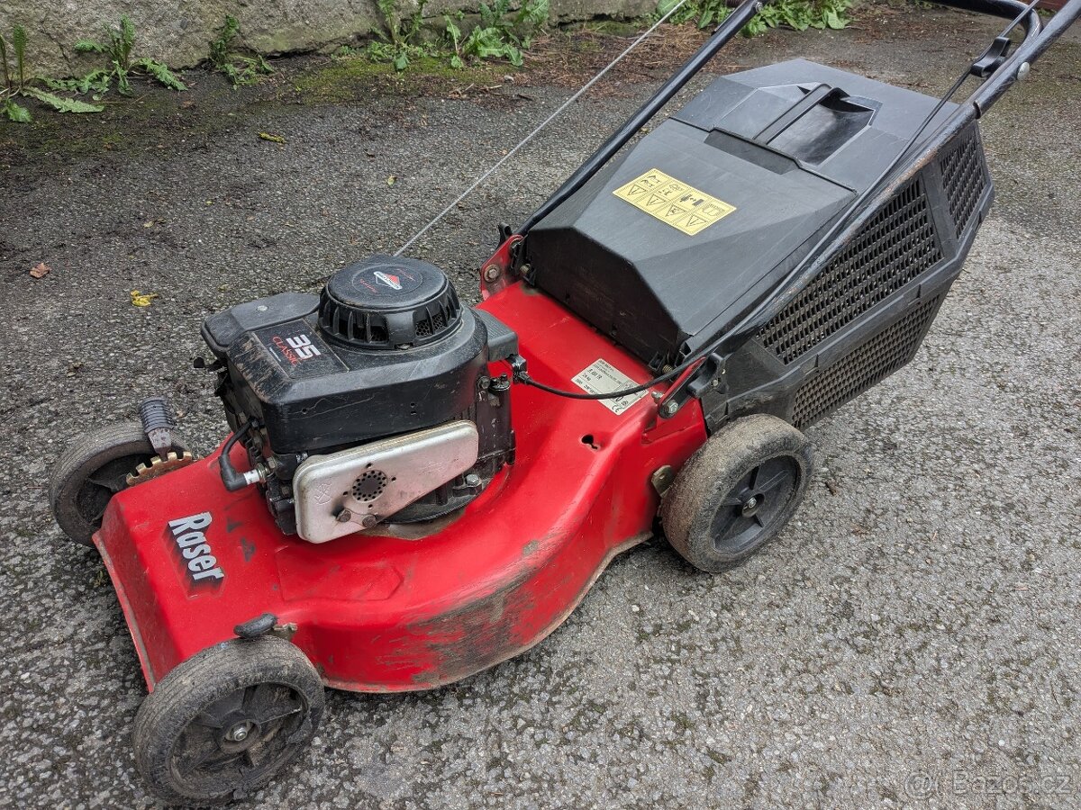 Motorová sekačka Raser , s košem, bez pojezdu. - 2