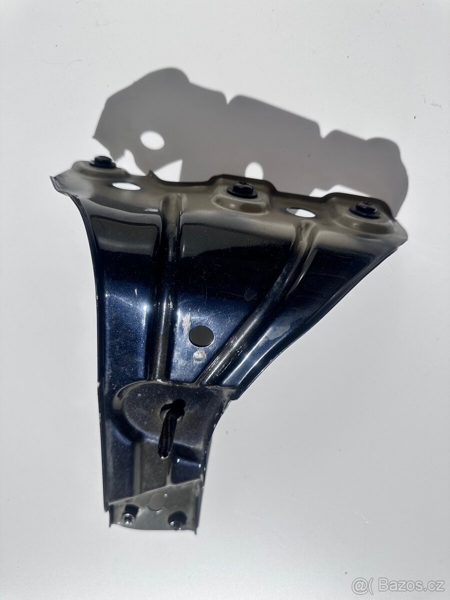 Vw cc - levý přední držák blatníku - 2