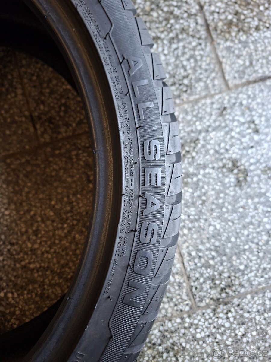 2x celoroční pneu 205/40 R17 - 2