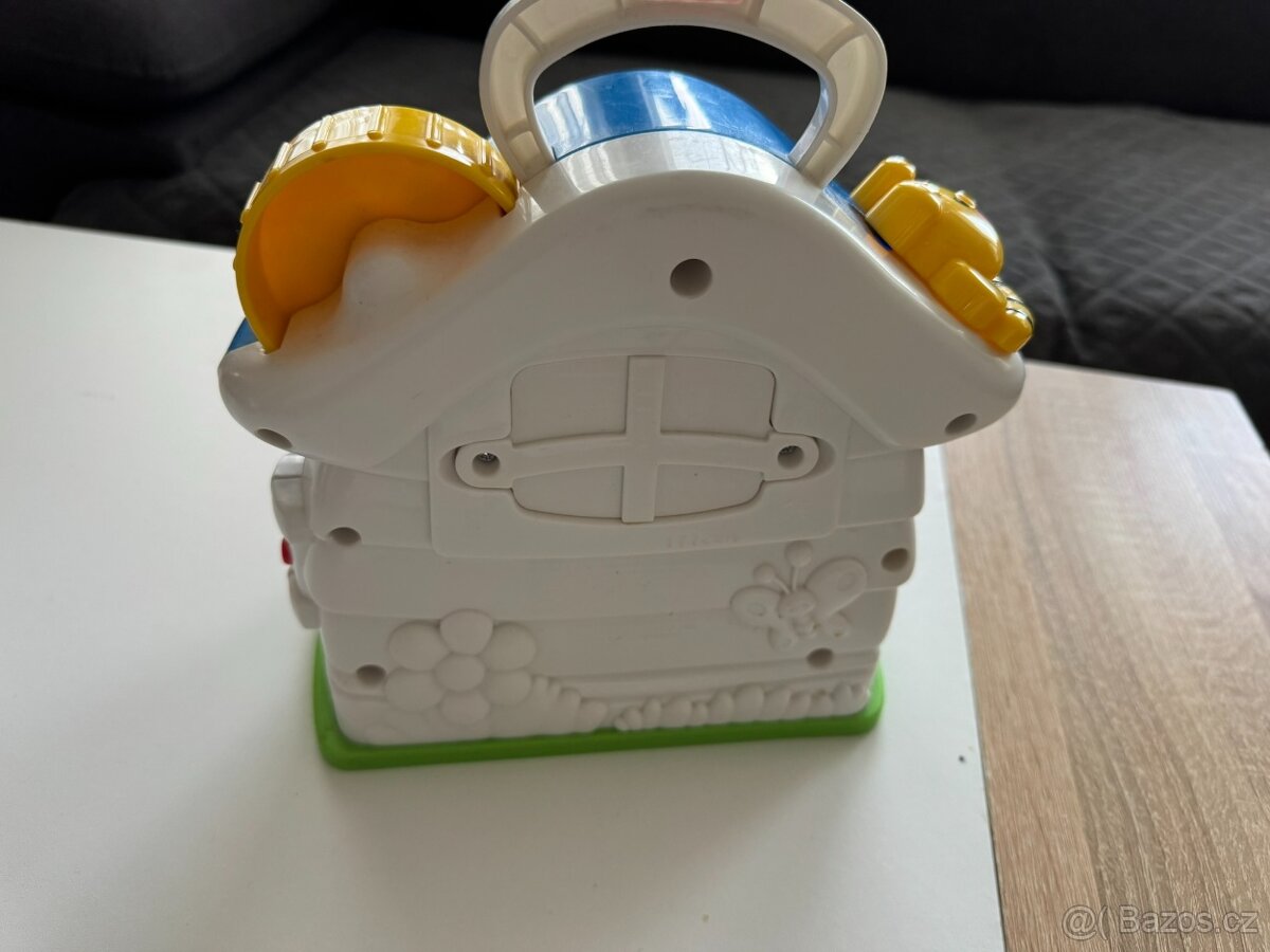 Fisher Price - domeček s pejskem - 2