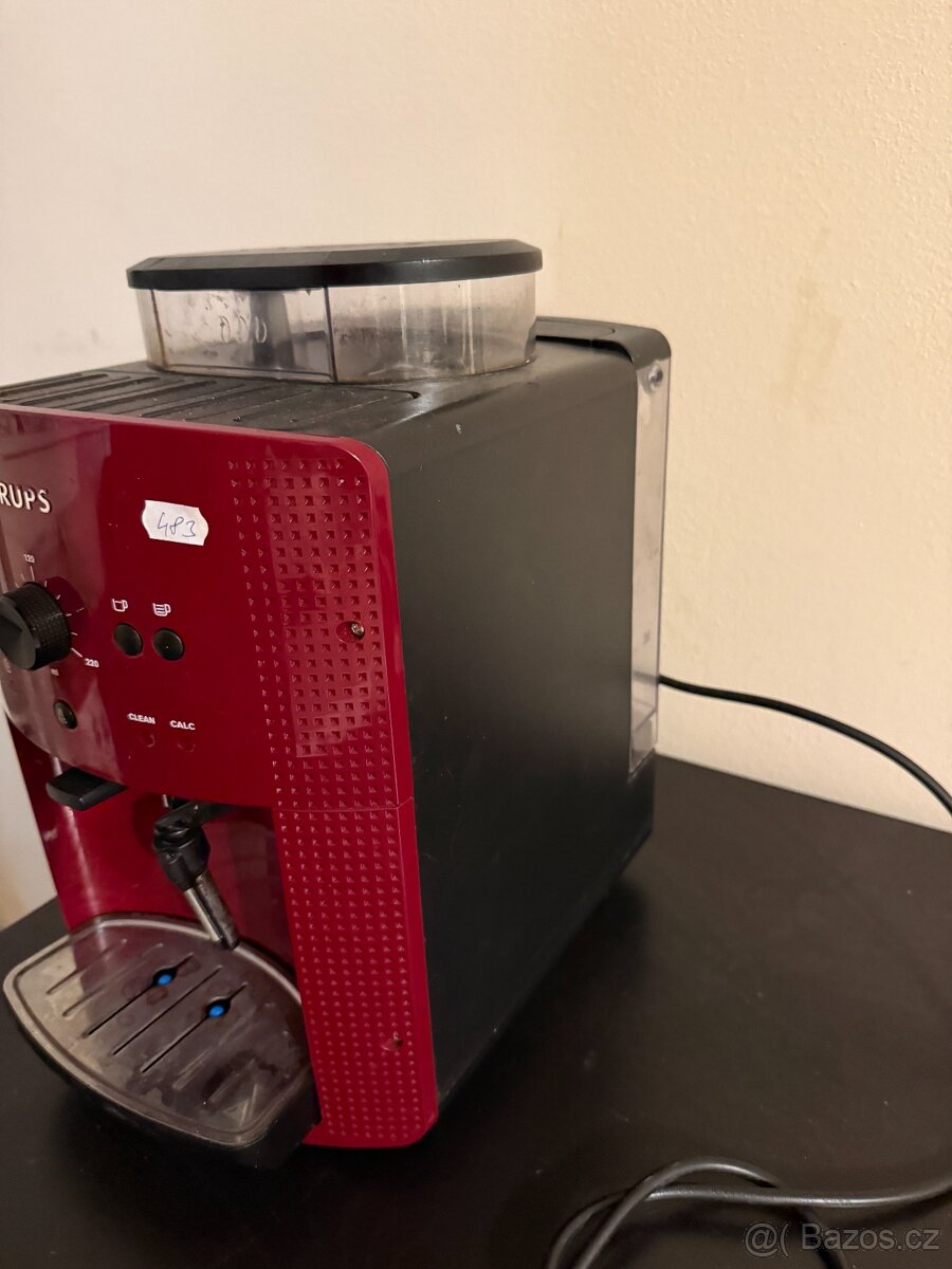 Kávovar KRUPS EA810870 - Červený - 2