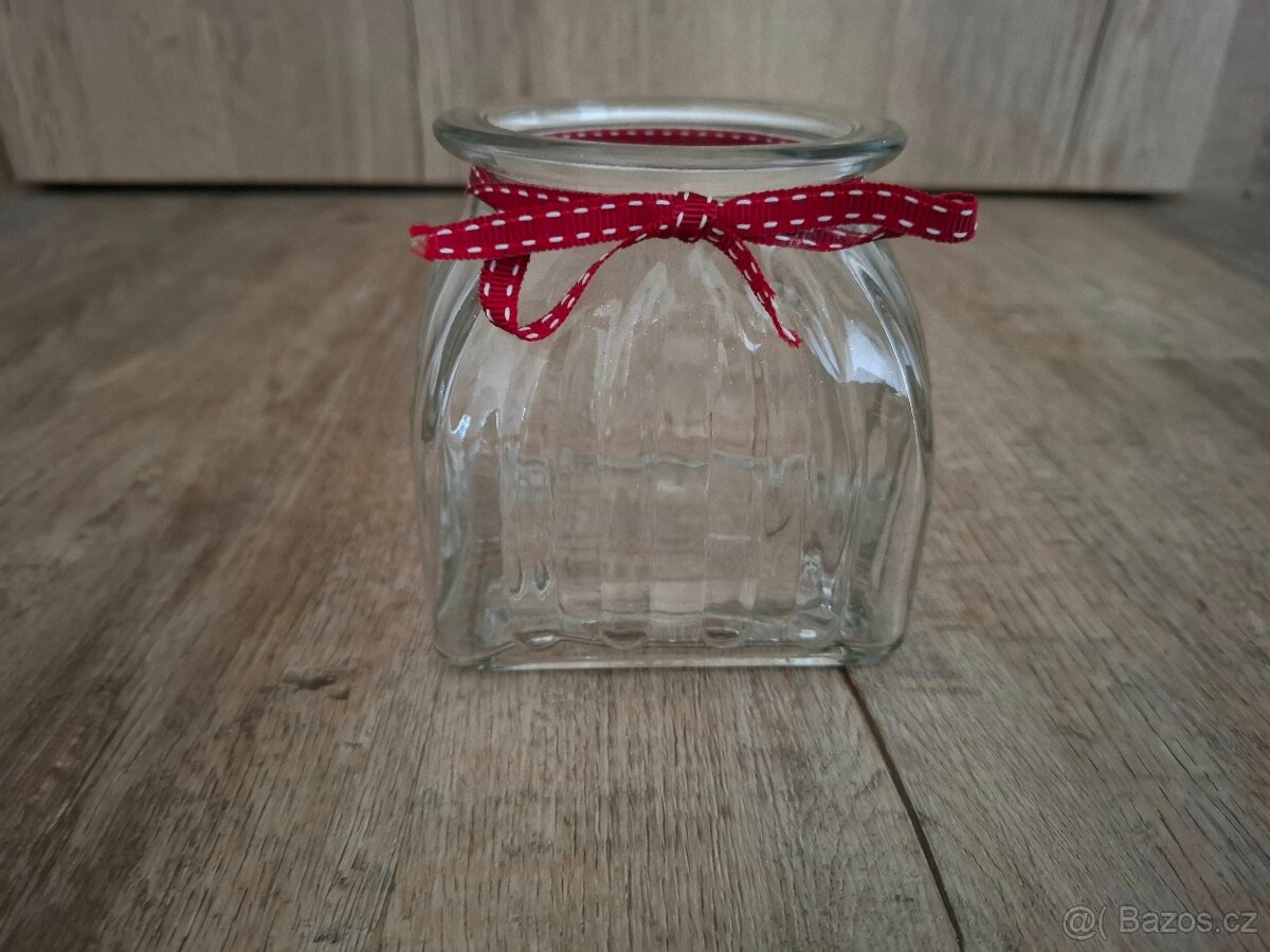 skleneny svicen, svícen ze skla, dekorace na stůl - 2