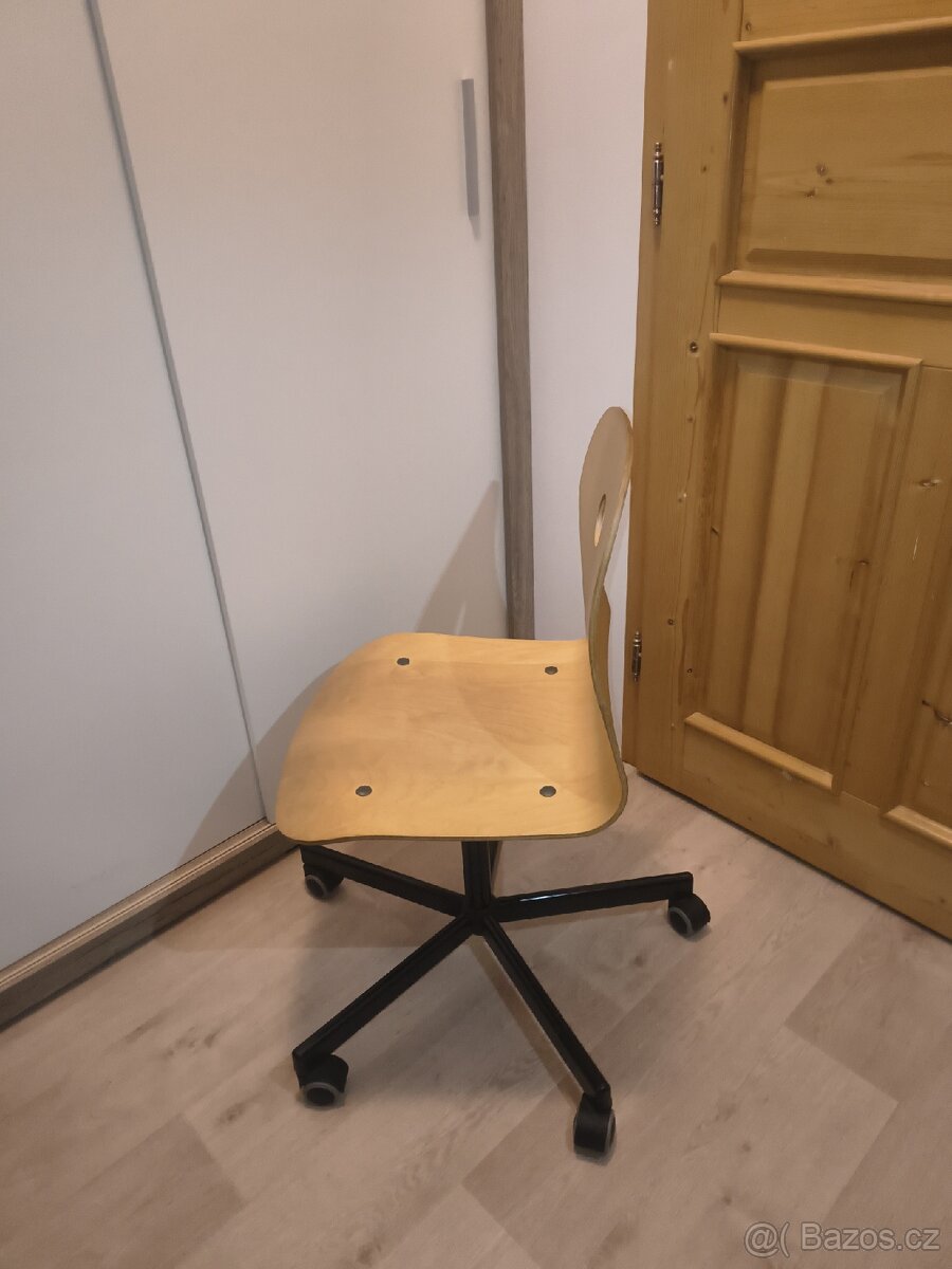 Dětská Otočná židle. - 2