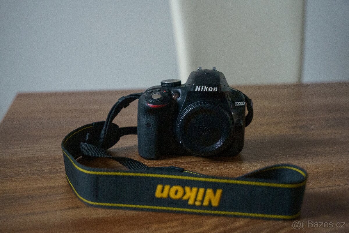 Nikon D3300 + objektivy - 2
