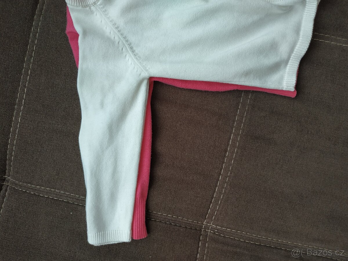 Dva dívčí svetříky vel 86 - 2