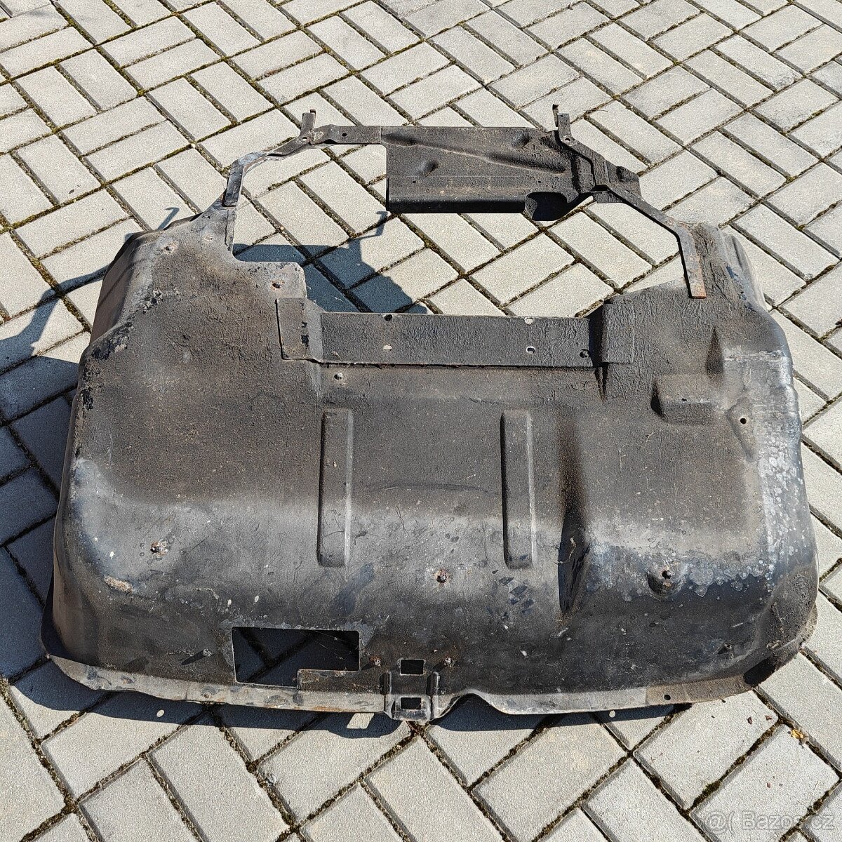 Spodní kryt motoru VW T4 Caravelle - 2