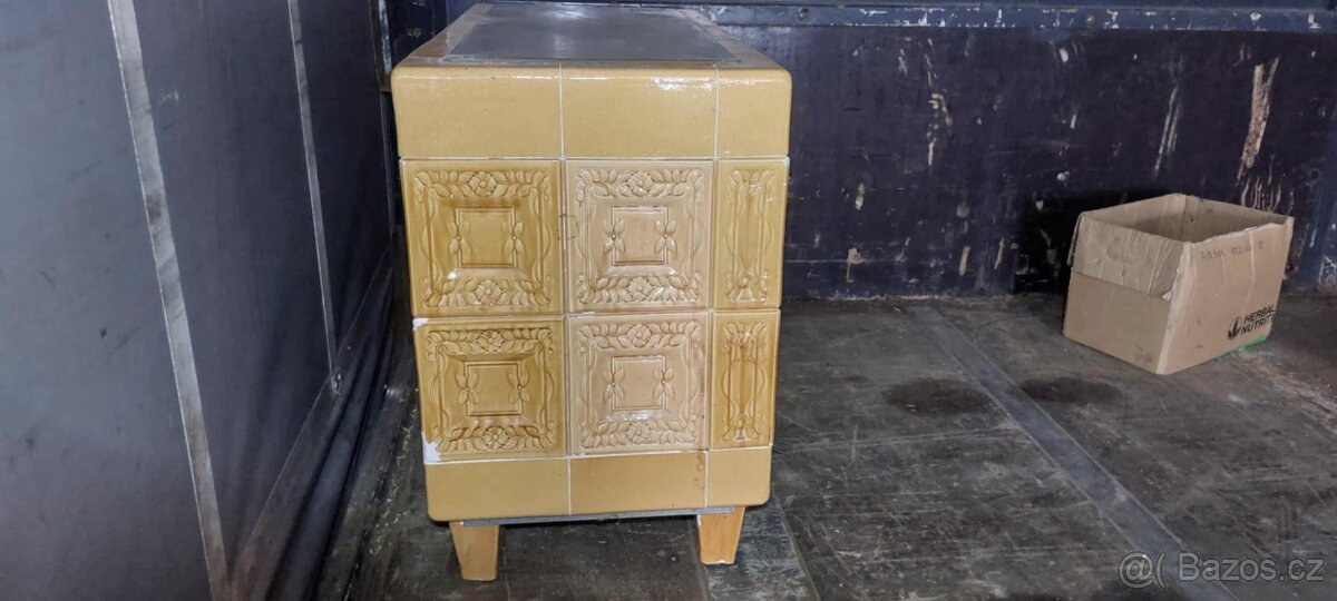 starožitné akumulační kamna - 2