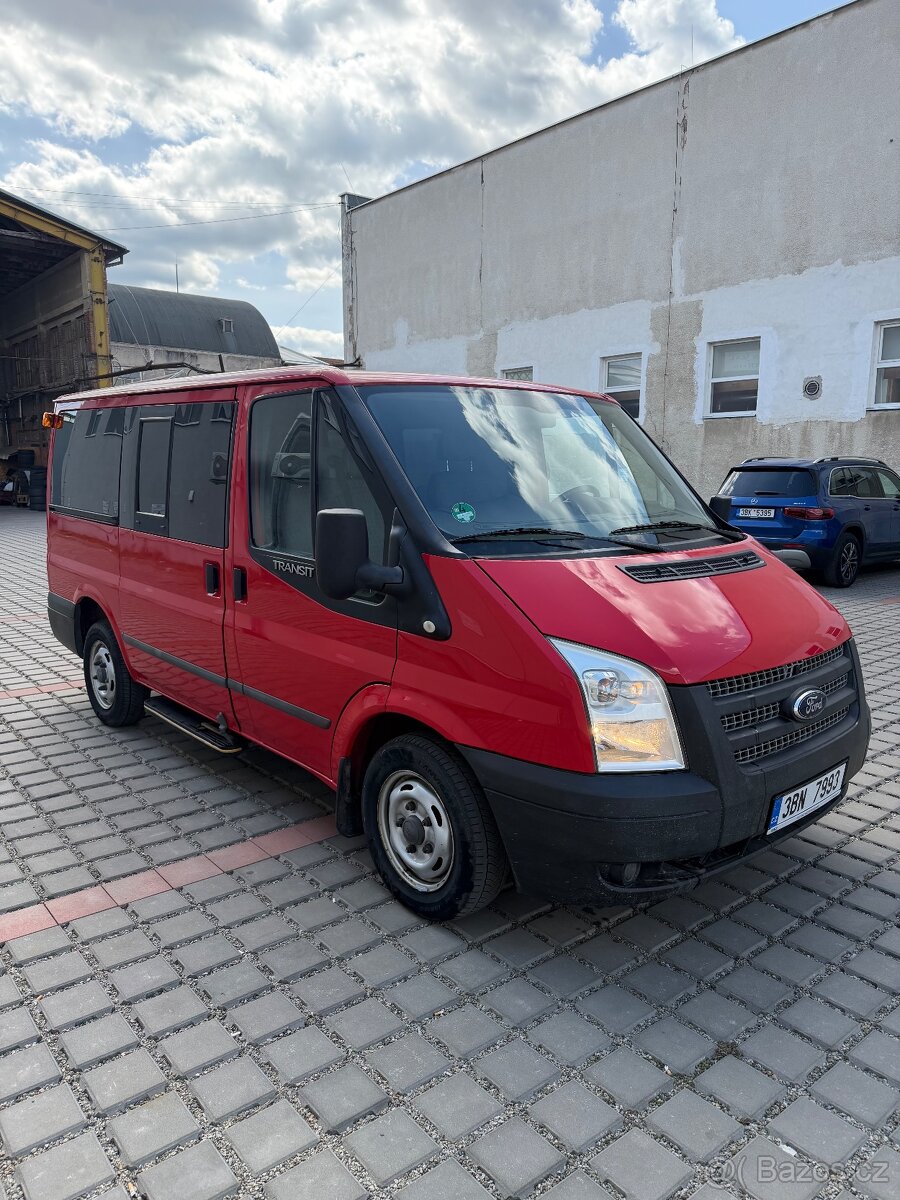 Ford transit 9mist 2012 - 2