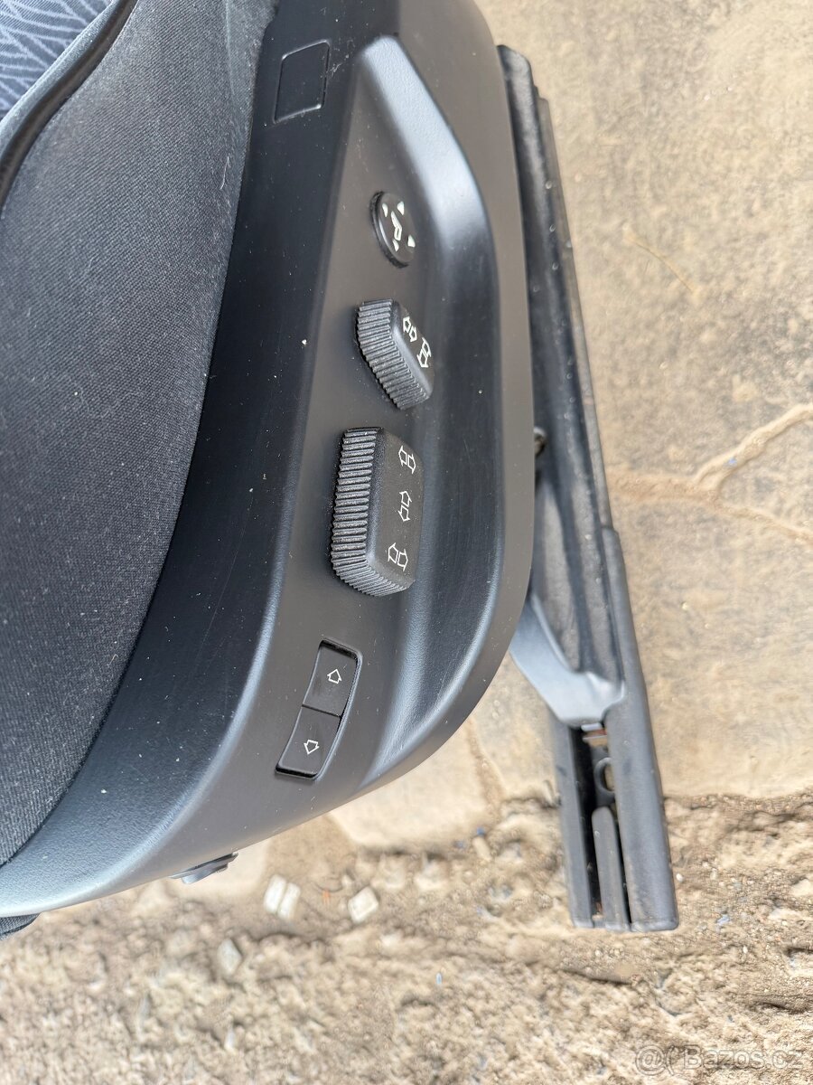 BMW E39 SEDAN-INTERIER - 2