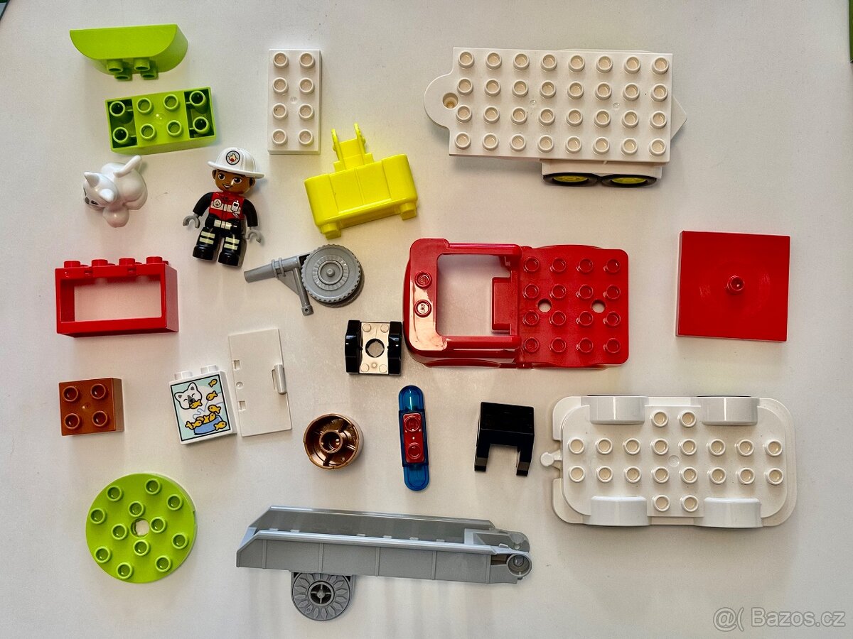 LEGO 10969 Hasičský vůz - 2