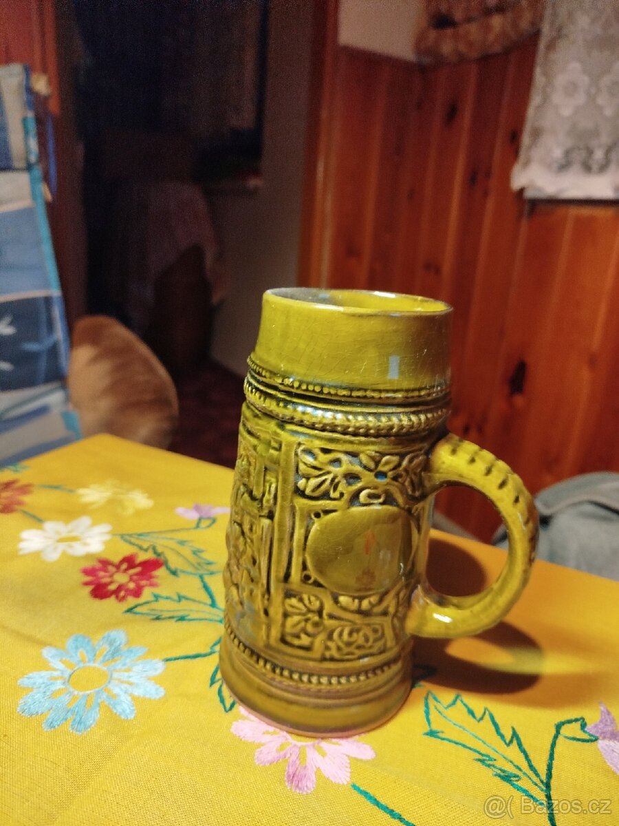 Keramický korbel - 2