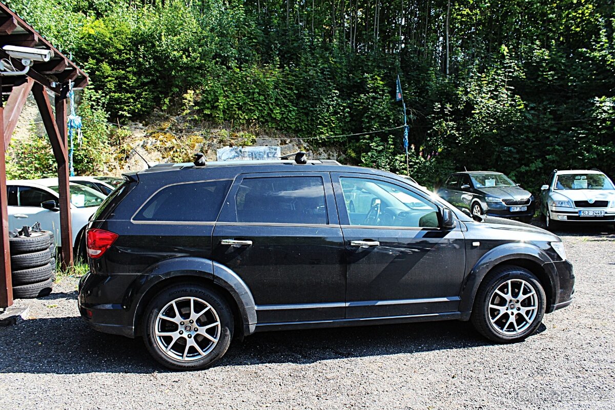 Fiat Freemont - 2