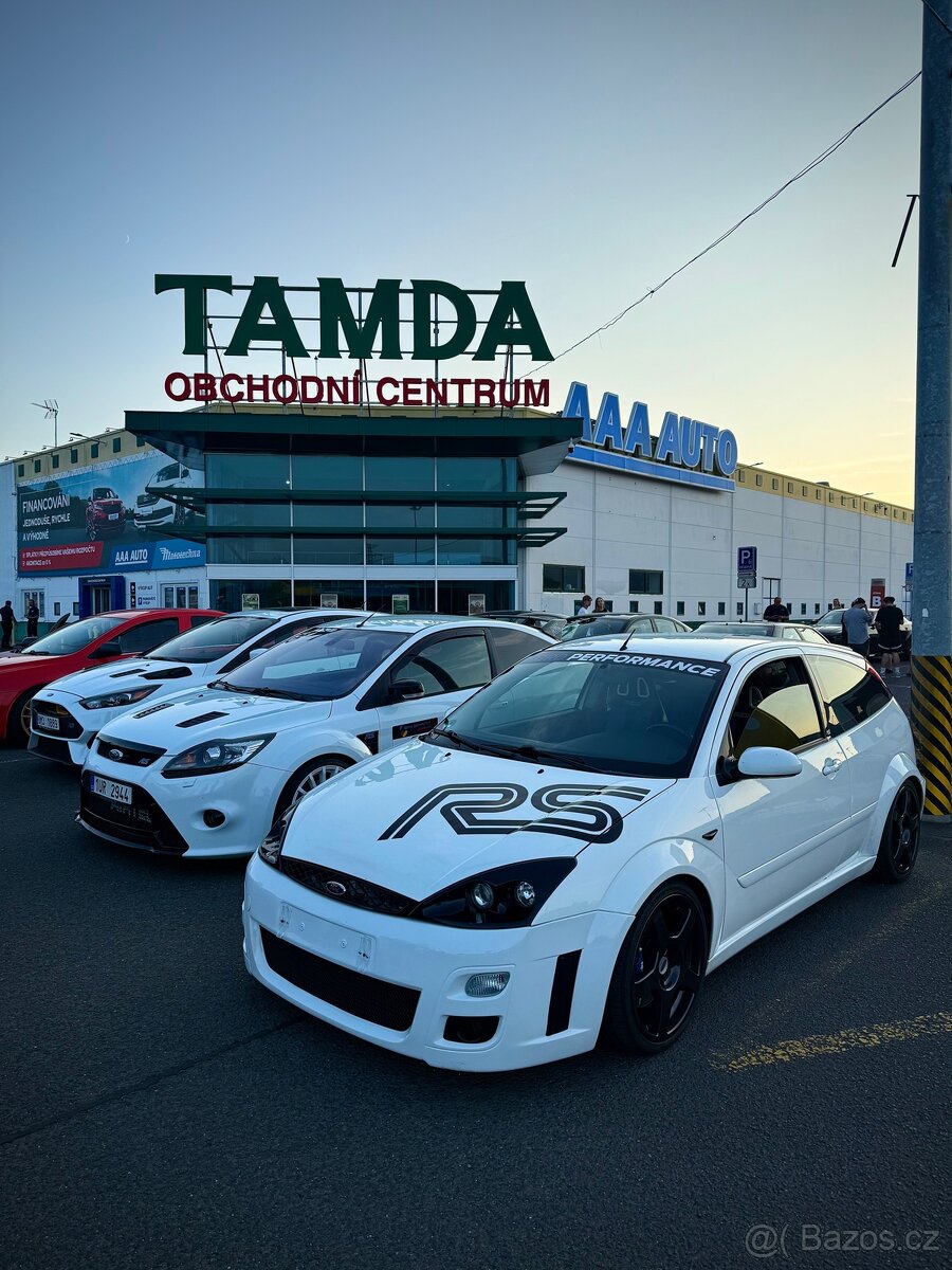 Ford Focus RS MK1 - 2