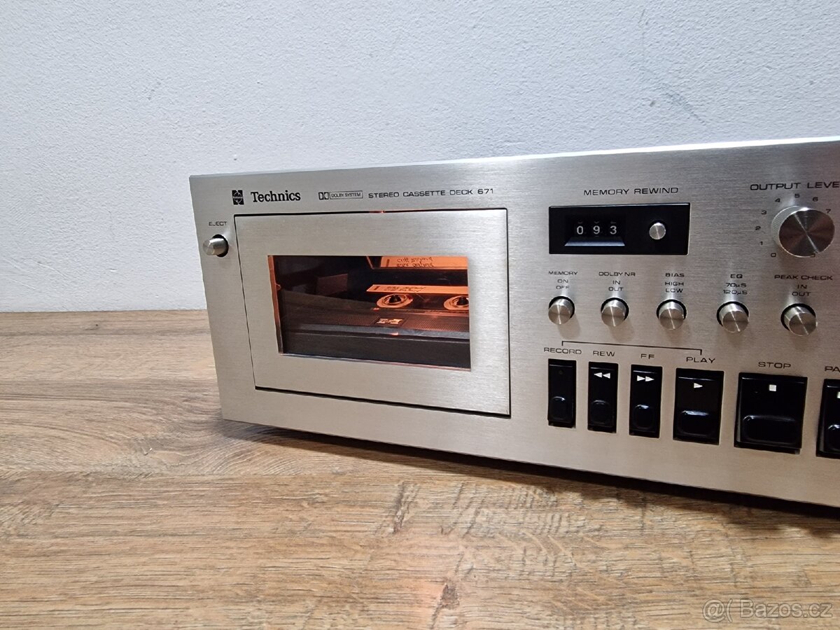Vintage tape deck Technics RS-671USD - 2