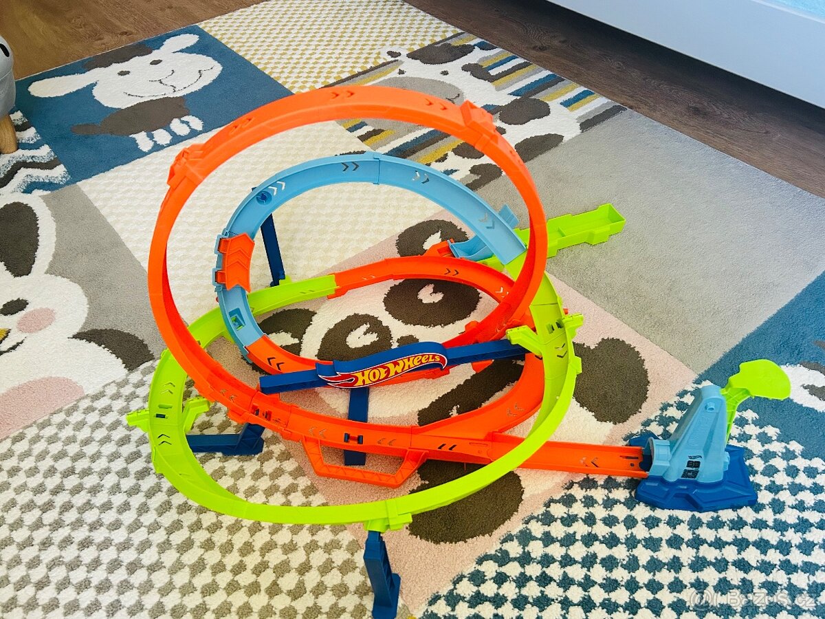 Hot Wheels Extrémní hyper smyčka - 2