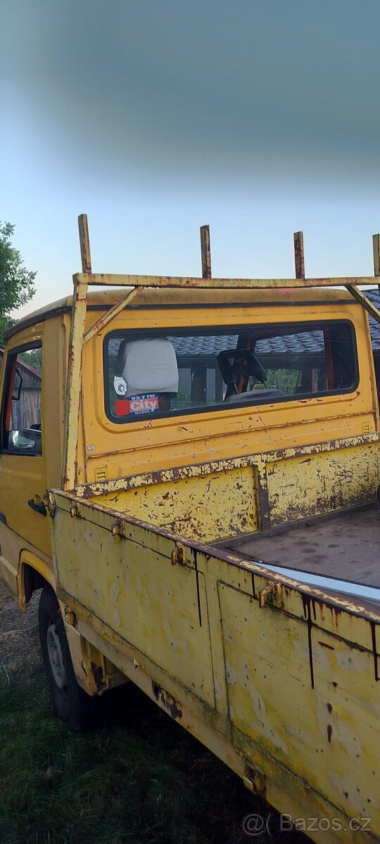 Mercedes, MB 100 D - 2