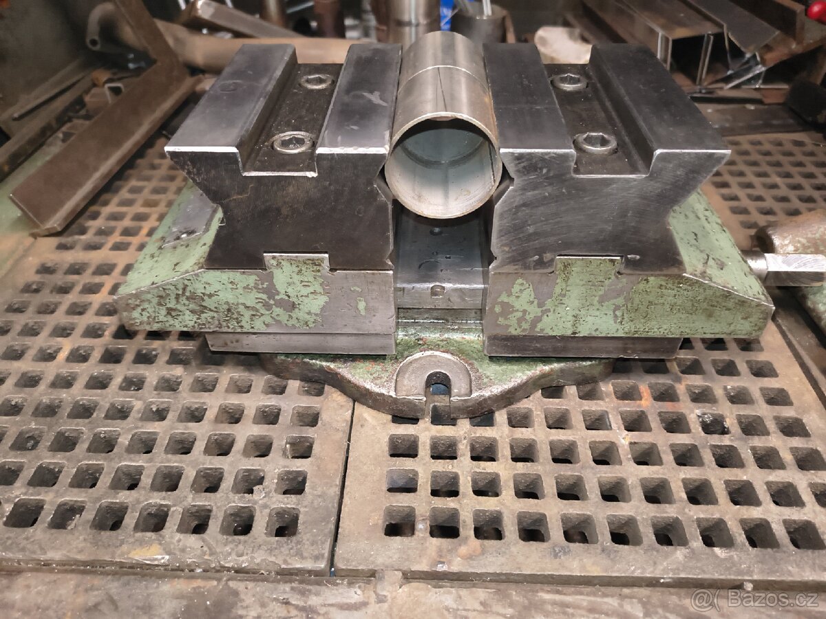 Svěrák prizmatický 125mm - 2