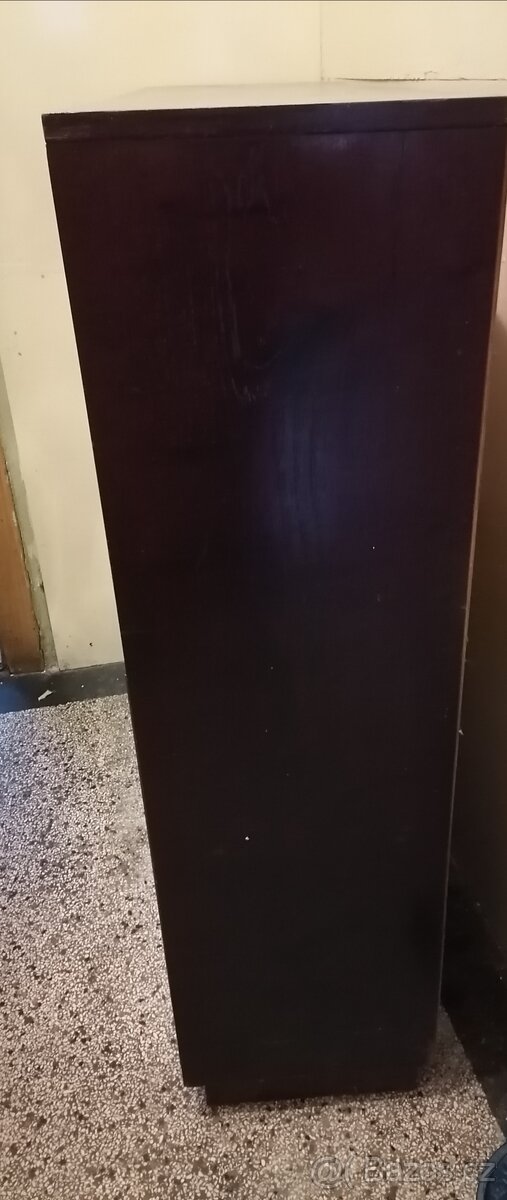 Skříňka - 2