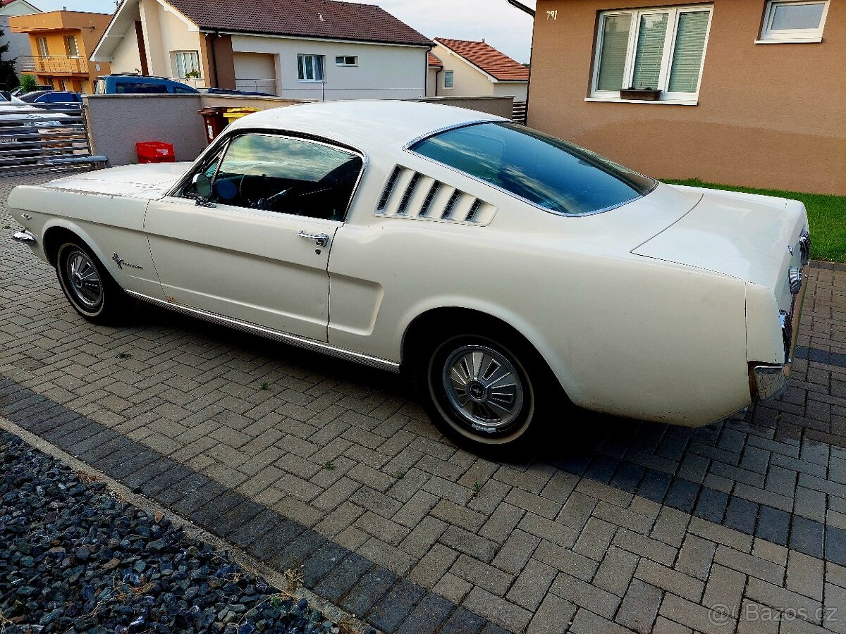 Ford mustang 289 fastback - 2
