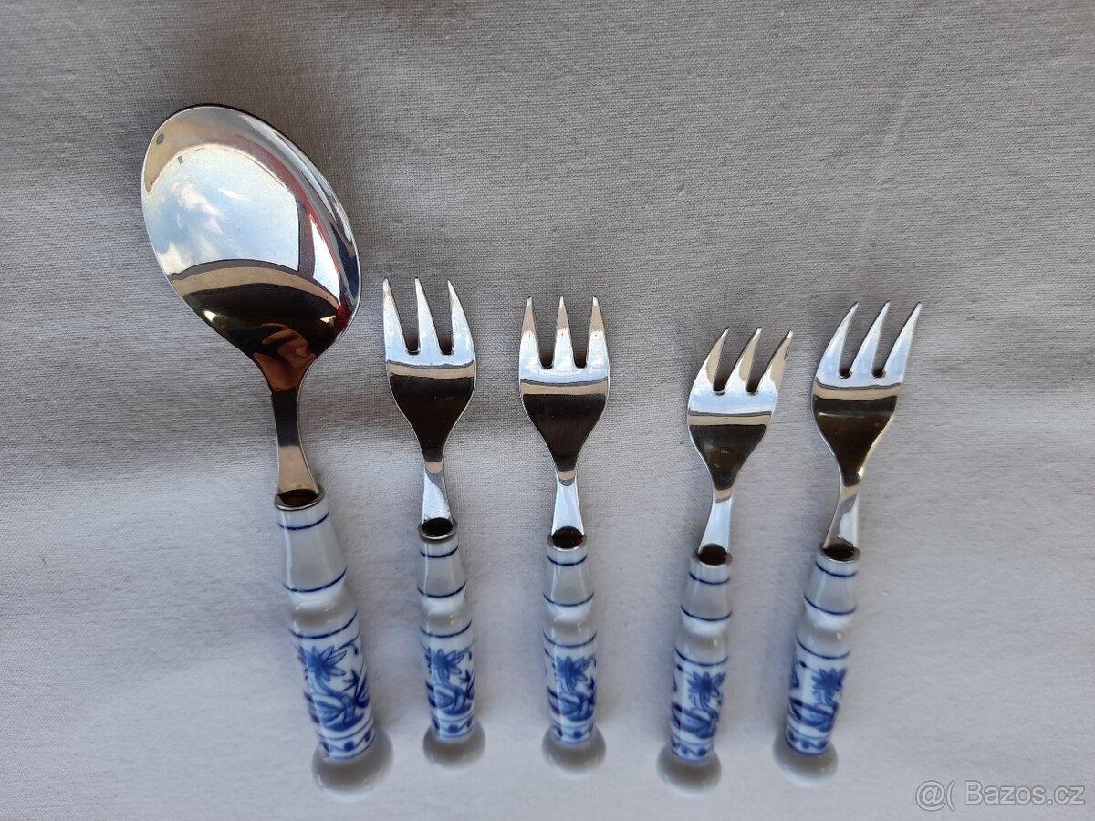 prodám DDR cibulák příbor soupravu / i jednotlivě - 2