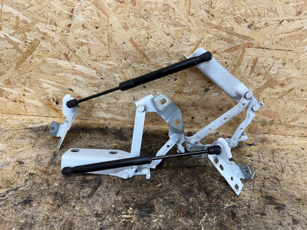 PŘEDNÍ PANTY KAPOTY LAND ROVER DISCOVERY SPORT L550 - 2