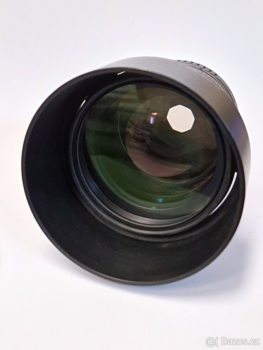 Samyang 85mm f 1,4 pro Sony A - 2