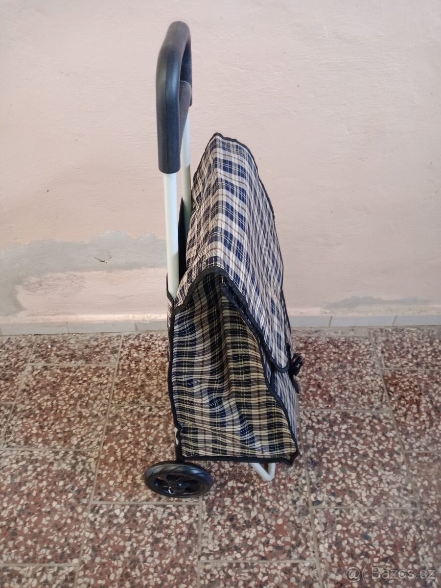 Nákupní taška na kolečkách - 2