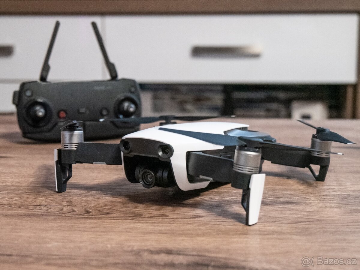 DJI Mavic Air – TOP stav, nehavarovaný | baterie cca 6h letu - 2