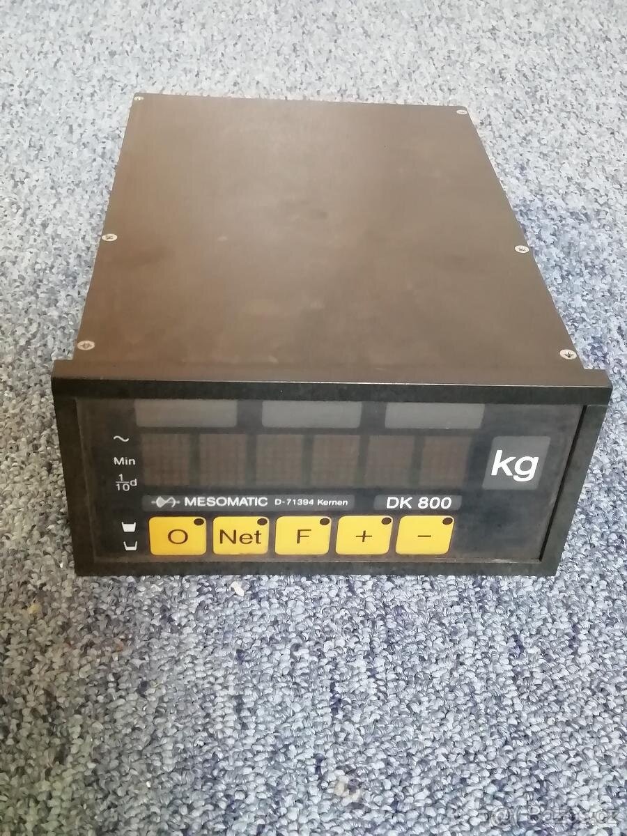 Digitální váhový indikátor DK800 Mesomatic - 2