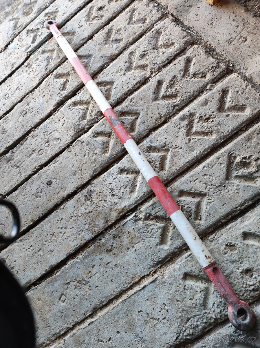 prodám tažnou tyč 28T - 2