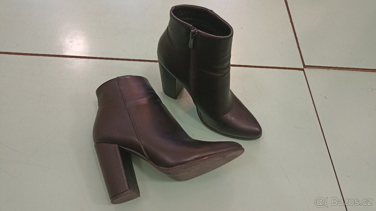 Dámské kotníkové lodičky, 41 - 2