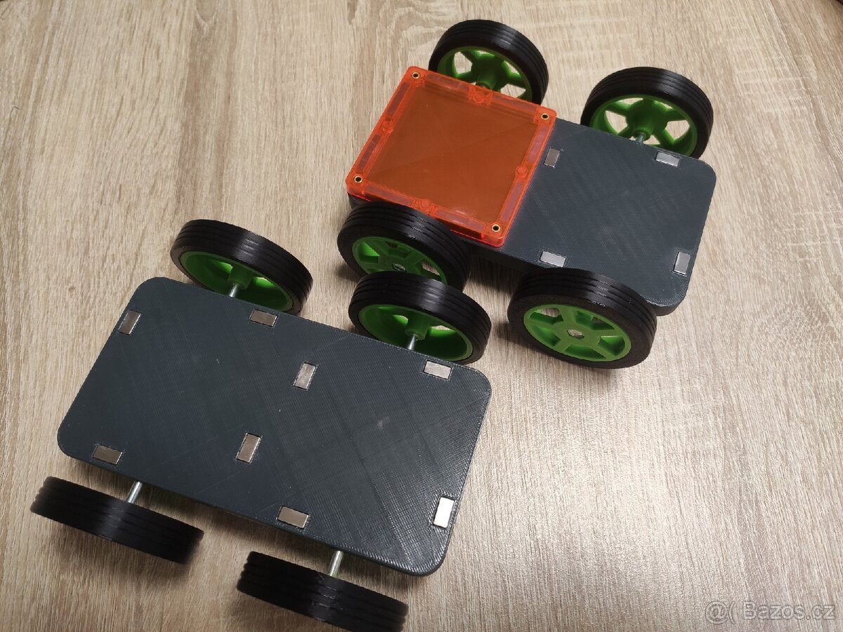 Čtyřkolový podvozek k magnetické stavebnici Connetix - 2