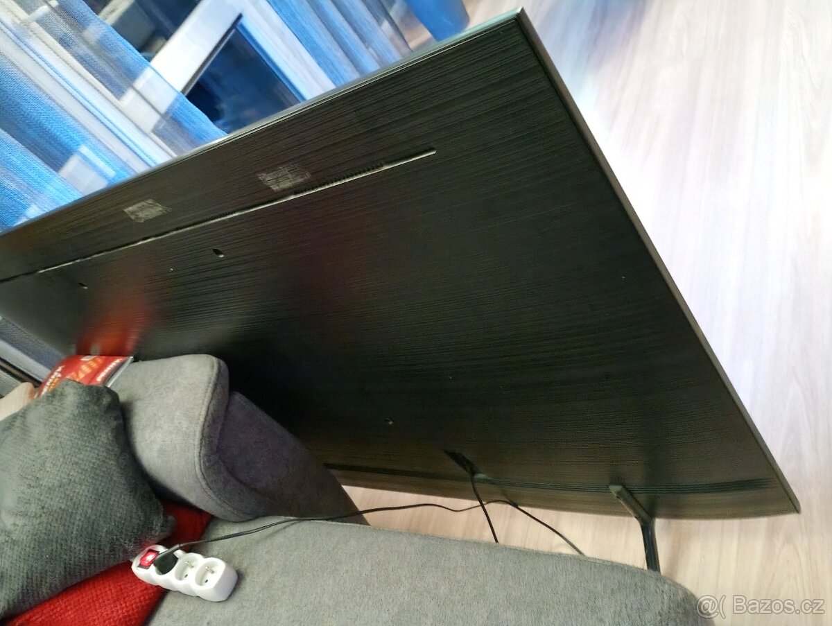 TV Samsung uhl.164 - 2