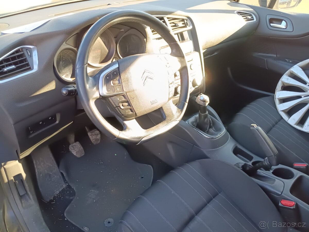 Citroen C4 č. 25389 - 2