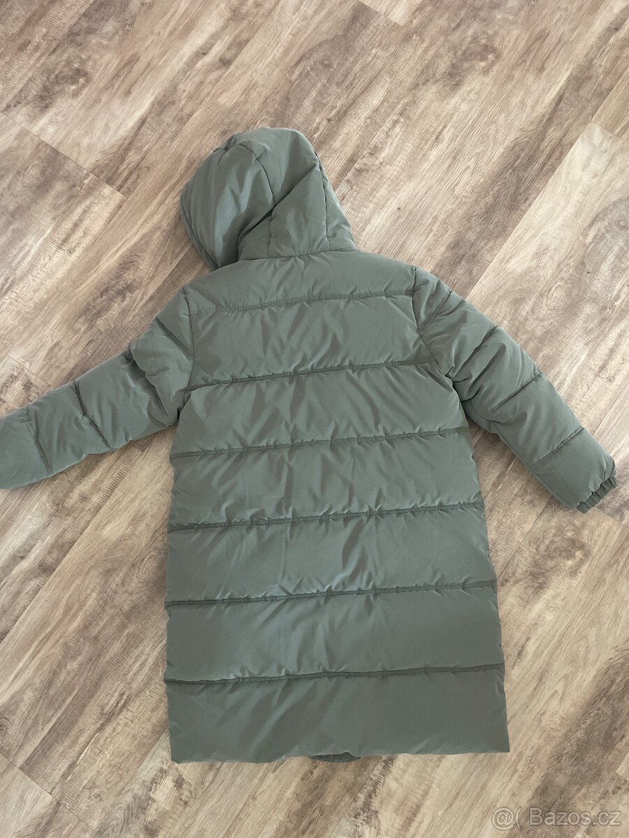 Kabát 9-10 let - 2