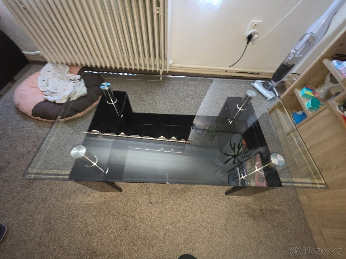 Konferenční stolek - 2