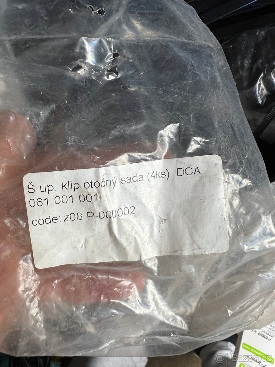 Klipy na fixaci rohoží Škoda - 2